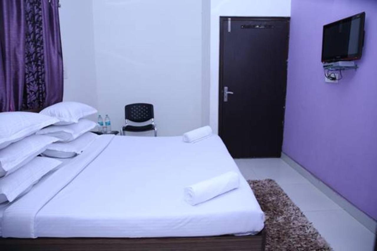 Hotel Airport Land Neu-Delhi Exterior foto